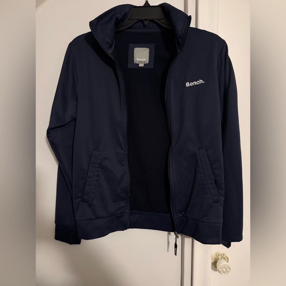 Men’s Bench Navy Jacket - Picture 2 of 5